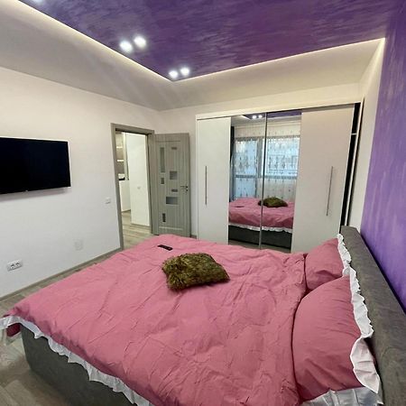 D&D New Residence 피테슈티 외부 사진
